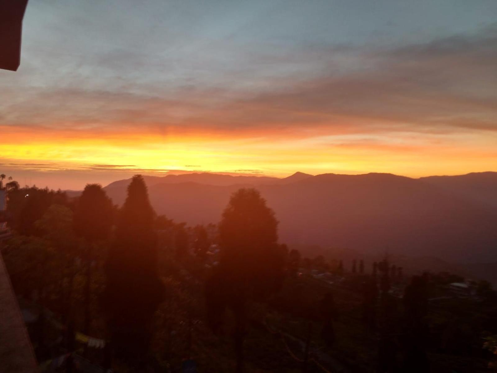 Swabhumi Homestay Kurseong Exteriör bild